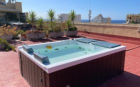 550 M2 Luxury Penthouse - Jacuzzi, Golf & Beach