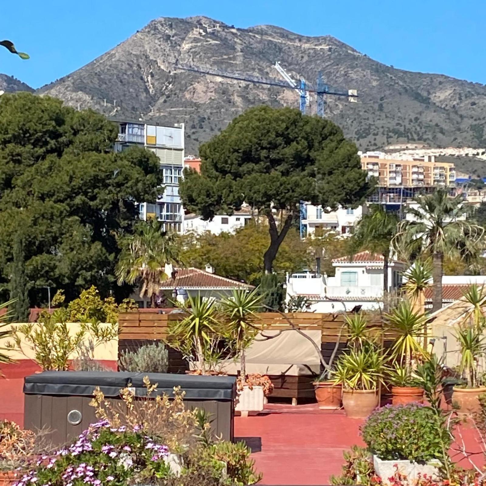 550 M2 Luxury Penthouse - Jacuzzi, Golf & Beach Benalmadena Exterior photo